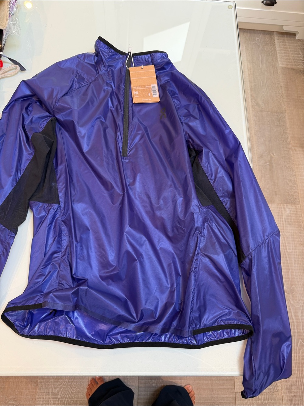 On cloud zero jacket
